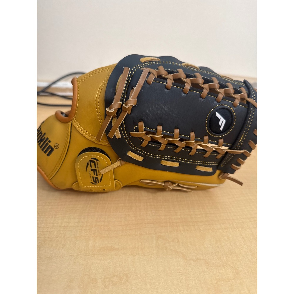 Franklin Fieldmaster Series Baseball Glove Tan Black CFS Contour Fit 22603-Z2